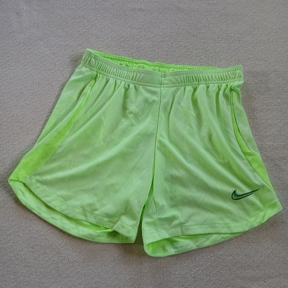nike ♡ dri-fit soccer shorts - Picture 1 of 8